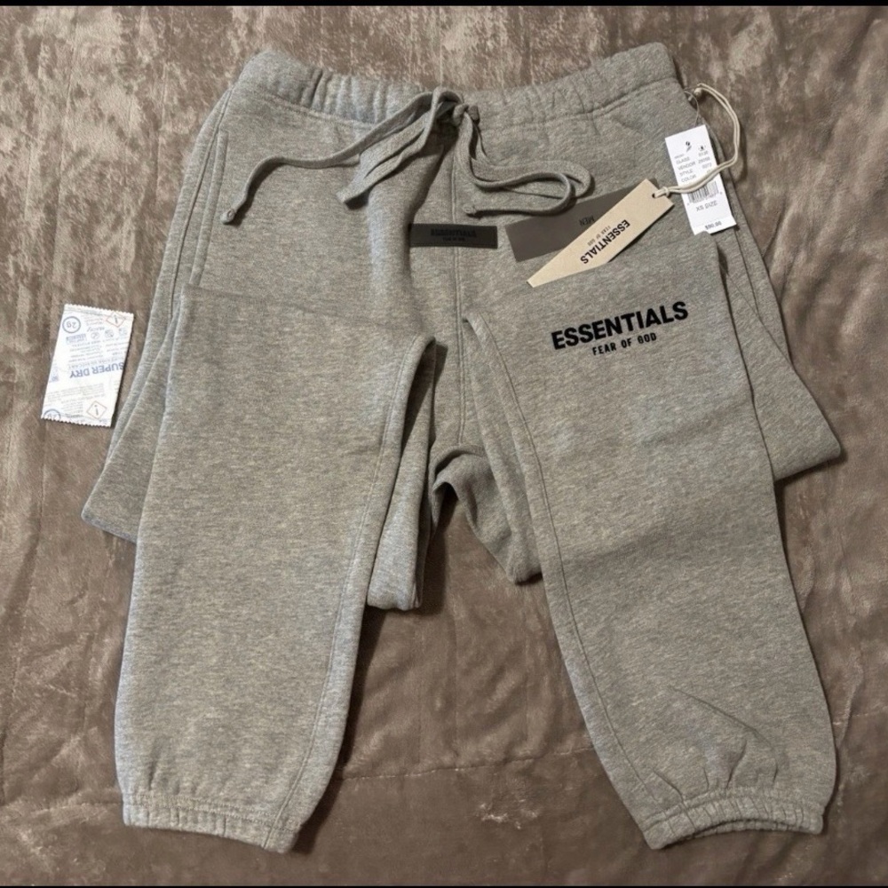 NEW Fear of God Essentials Dark Oatmeal Sweatpants 100% Authentic
